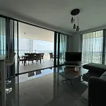 Grand Sapphire Luxury Corner With Spectacular Views And Two Bedrooms By Myguest Cyprus