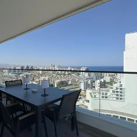 Grand Sapphire Luxury Corner With Spectacular Views And Two Bedrooms By Myguest Cyprus Appartement *