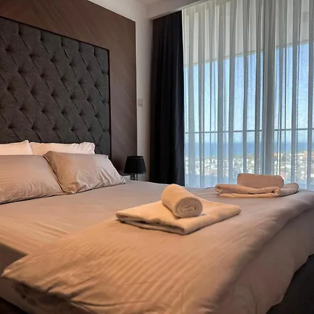 Appartement Grand Sapphire Luxury Corner With Spectacular Views And Two Bedrooms By Myguest Cyprus