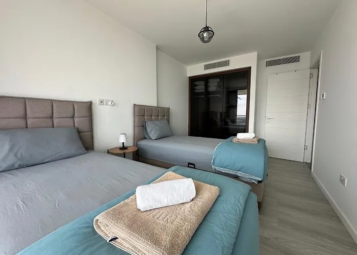 アパート Grand Sapphire Luxury Corner With Spectacular Views And Two Bedrooms By Myguest Cyprus *